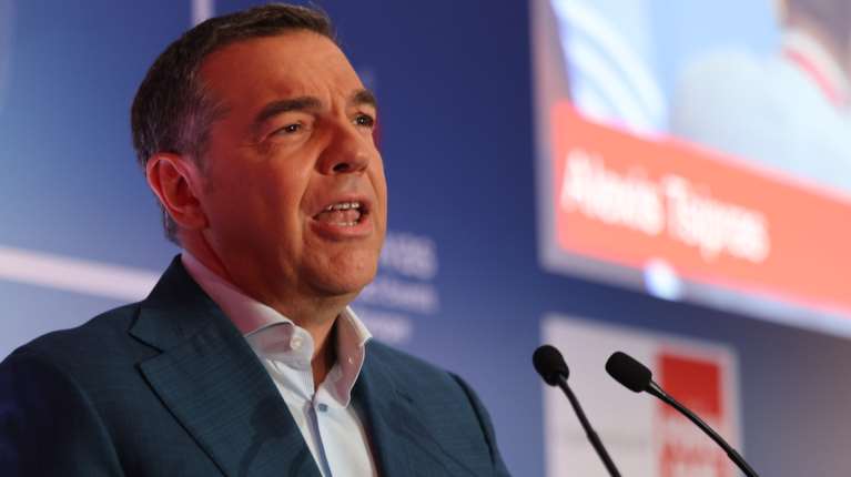 Στην τελική ευθεία η έκδοση του βιβλίου του Αλέξη Τσίπρα