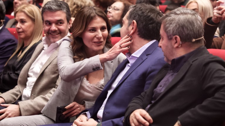 ΤΣΙΠΡΑΣ ΜΠΑΖΙΑΝΑ