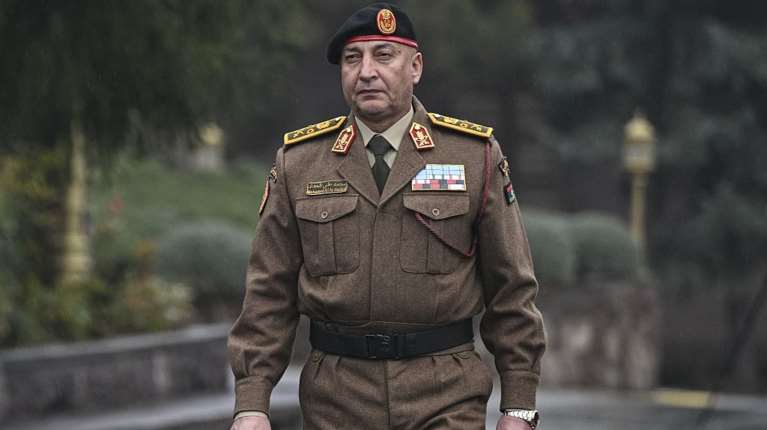 Ποιoς ήταν ο Λίβυος στρατηγός που σκοτώθηκε με το Falcon: Πολέμησε τον Καντάφι, οραματίστηκε την επανένωση της Λιβύης