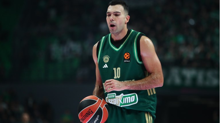 ΚΩΣΤΑΣ ΣΛΟΥΚΑΣ