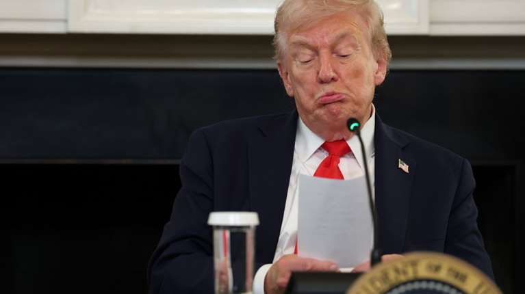 Συμφωνία Ισραήλ - Χαμάς: Η στιγμή που ενημερώνεται ο Τραμπ - &quot;Ο διάβολος κρύβεται στις λεπτομέρειες&quot;, λένε οι αναλυτές