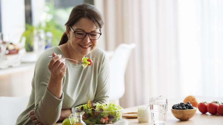 Αυτές είναι οι 3+1 δίαιτες που υπόσχονται μακροζωία