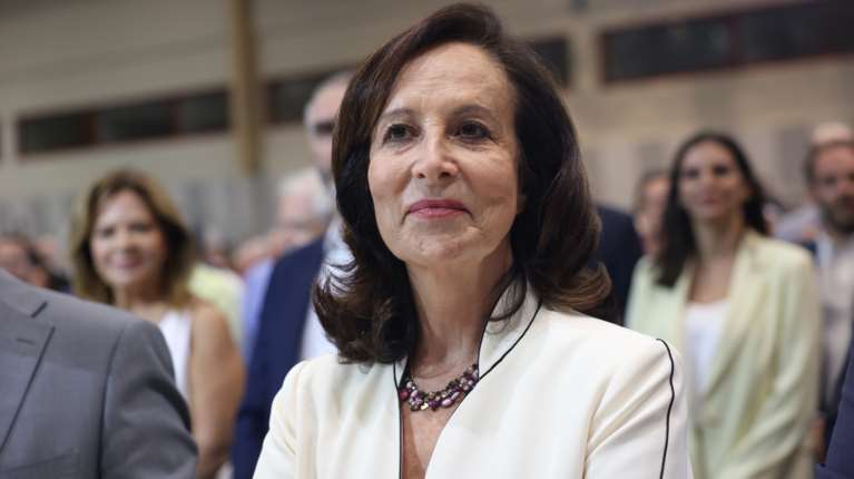 Διαμαντοπούλου: Δεν απειλεί το ΠΑΣΟΚ ο Τσίπρας που ηττήθηκε 5 φορές και το κόμμα του υπέστη 7 διασπάσεις