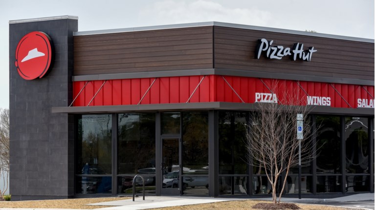 PIZZA HUT