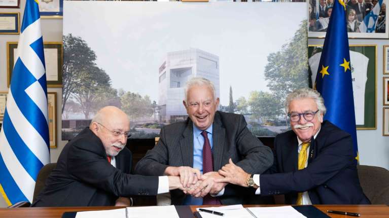 Θεσσαλονίκη: Έπεσαν οι υπογραφές της σύμβασης για το Μουσείο του Ολοκαυτώματος