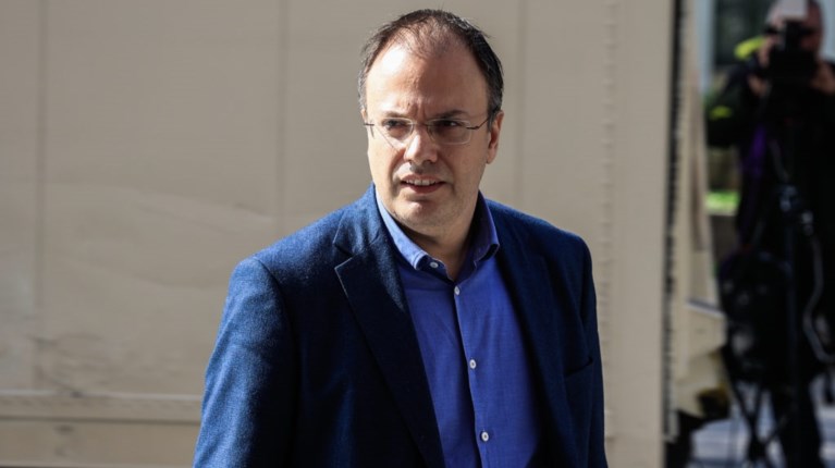 ΘΑΝΑΣΗΣ ΘΕΟΧΑΡΟΠΟΥΛΟΣ