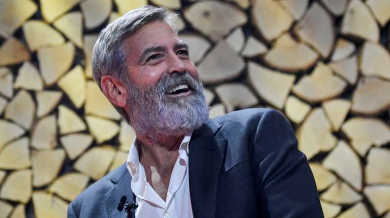 "Jay Kelly", η σκηνή που άφησε άφωνους τους Τζορτζ Κλούνεϊ και Άνταμ Σάντλερ