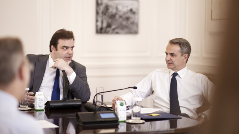Μητσοτάκης Πιερρακάκης