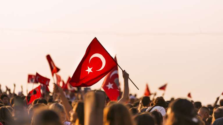 Τουρκία: Στη φυλακή YouTuber και ράπερ για προσβλητικό αστείο προς το Ισλάμ