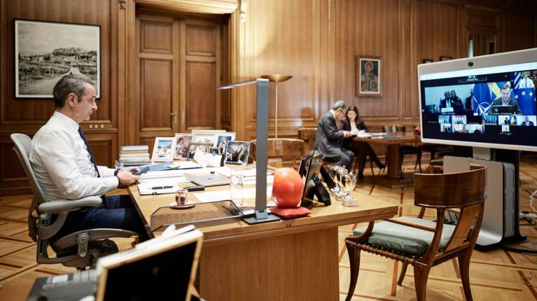 Μητσοτάκης στην τηλεδιάσκεψη της ΕΕ: Καμία συμφωνία χωρίς την Ουκρανία - Σταθερός σύμμαχος του Κιέβου η Αθήνα