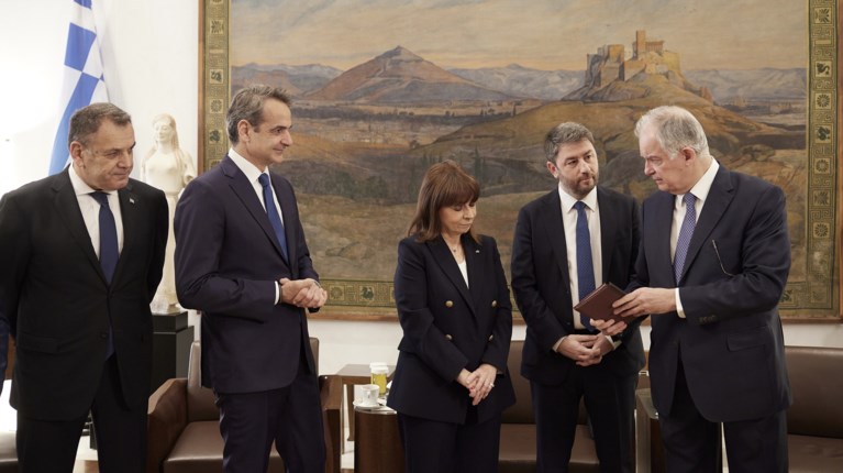 Μητσοτάκης Ανδρουλάκης στο γραφείο Τασούλα
