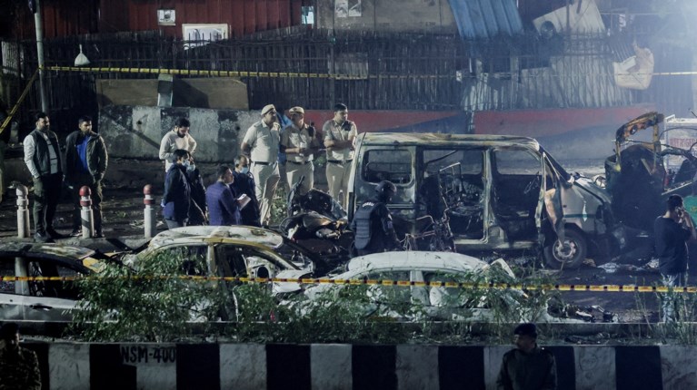 ΒΟΜΒΑ ΙΝΔΙΑ