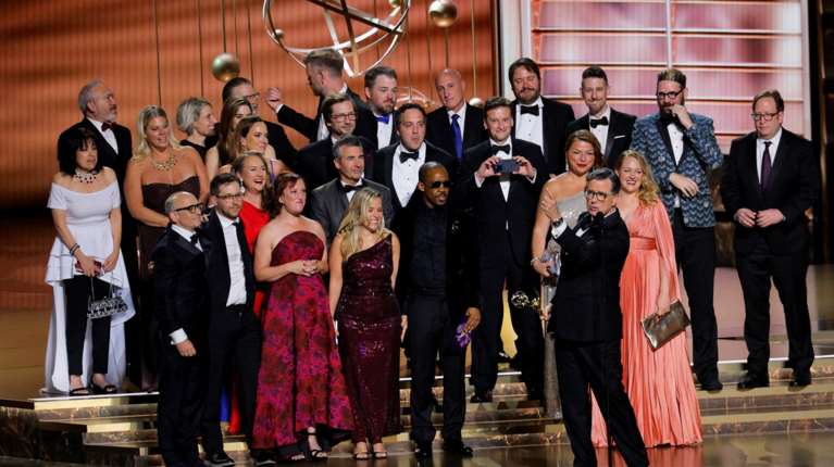 Βραβεία Έμμυ: &quot;The Studio&quot; και &quot;Adolescence&quot; οι μεγάλοι νικητές [εικόνες - βίντεο]