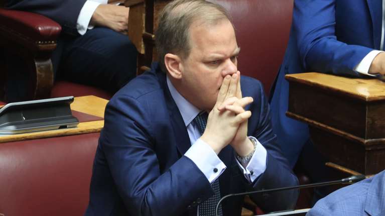 Τέμπη: Ποινική δίωξη για παράβαση καθήκοντος προτείνει το πόρισμα της ΝΔ για τον Κώστα Καραμανλή