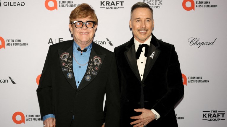 ΕΛΤΟΝ ΤΖΟΝ ΝΤΕΪΒΙΝΤ ΦΑΡΝΙΣ