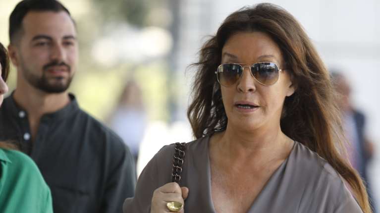 Η Βάνα Μπάρμπα κατέθεσε υπέρ του Φιλιππίδη στη δίκη: &quot;Δεν μπορώ να φανταστώ ότι θα φερόταν τόσο βίαια&quot;