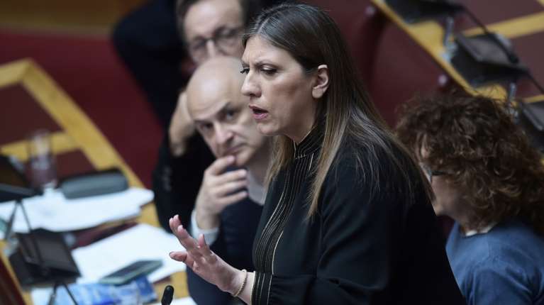 Κωνσταντοπούλου σε Σκυλακάκη: Είστε κολλητός της Μπακογιάννη - Κανείς δεν νοιάζεται για τα 57 θύματα, να τα ποδοπατήσουν θέλουν