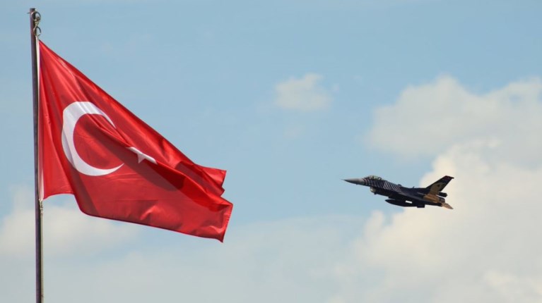 τουρκια f-16