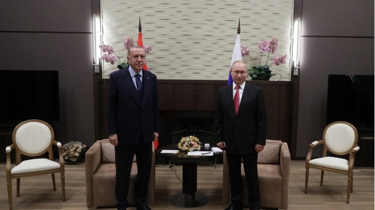 ΠΟΥΤΙΝ ΕΡΝΤΟΓΑΝ