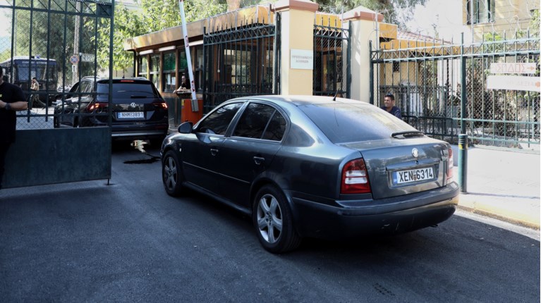 ΓΙΑΤΡΟΣ ΕΥΕΛΠΙΔΩΝ