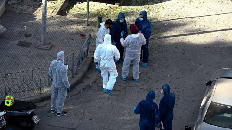 Έκρηξη στη Θεσσαλονίκη: Ταυτοποιήθηκε και αναζητείται ο ενοικιαστής του διαμερίσματος - Εξετάζεται εάν έφτιαξε τη βόμβα