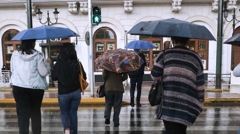 Κακοκαιρία Adel: Συναγερμός σήμερα για 12 περιοχές με ισχυρές καταιγίδες - Τι θα γίνει στην Αττική
