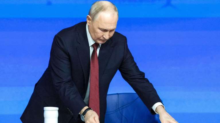 Politico: Στα χέρια του Πούτιν οι εγγυήσεις ασφαλείας της Ουκρανίας