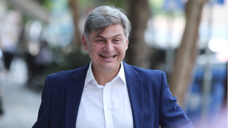 Φαραντούρης