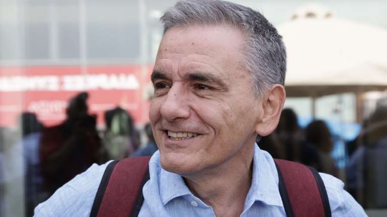 Τσακαλώτος στο TheTOC: Δεν έπρεπε να συμβάλουμε στο να πέσει η κυβέρνηση Σαμαρά λόγω Προέδρου Δημοκρατίας