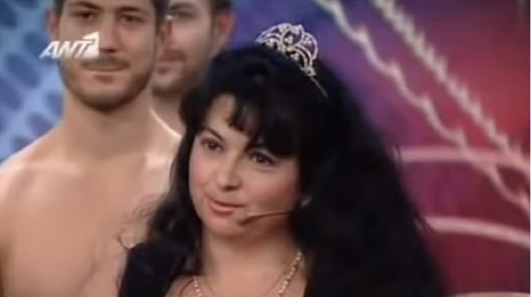 ΕΛΕΝΗ ΚΑΡΙΟΛΑΚΗ