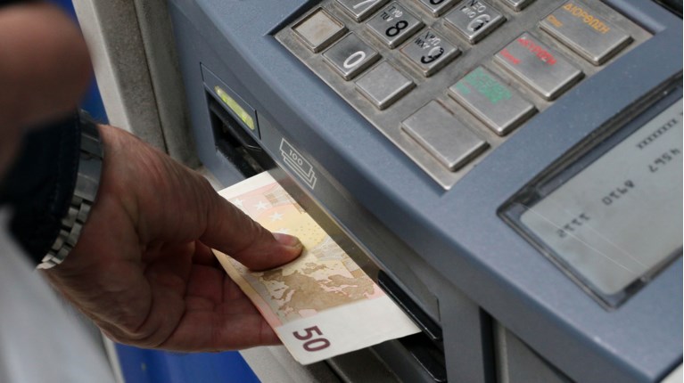 Λεφτά, ATM