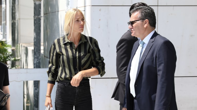 ΒΙΚΤΩΡΙΑ ΚΑΡΥΔΑ ΔΙΚΗ ΓΙΑ ΔΟΛΟΦΟΝΙΑ ΜΑΚΡΗ