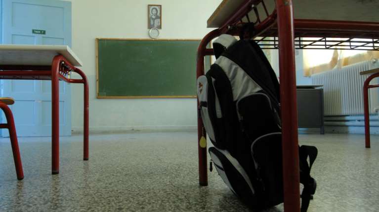 Αγριο ξύλο σε σχολείο στο Ηράκλειο - Στο νοσοκομείο με οίδημα ένας 12χρονος