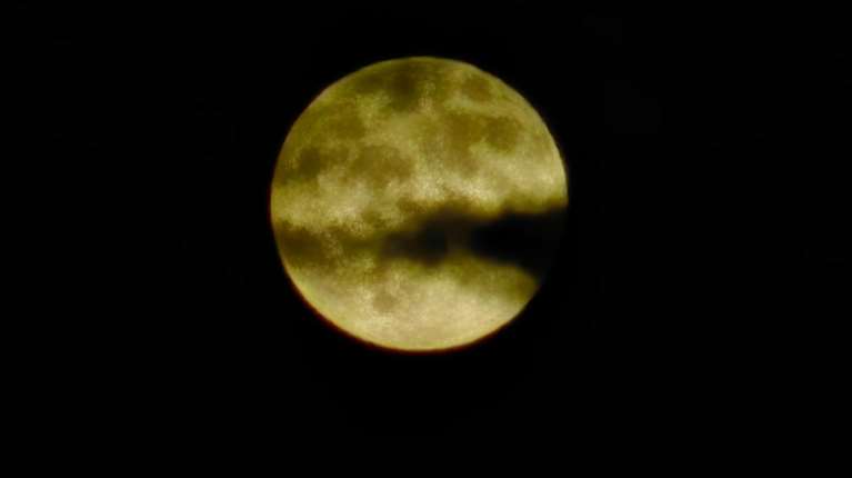 Πανσέληνος Νοεμβρίου 2025: Πότε κορυφώνεται το &quot;Φεγγάρι του Κάστορα&quot; - Θα είναι πορτοκαλί για λία λεπτά