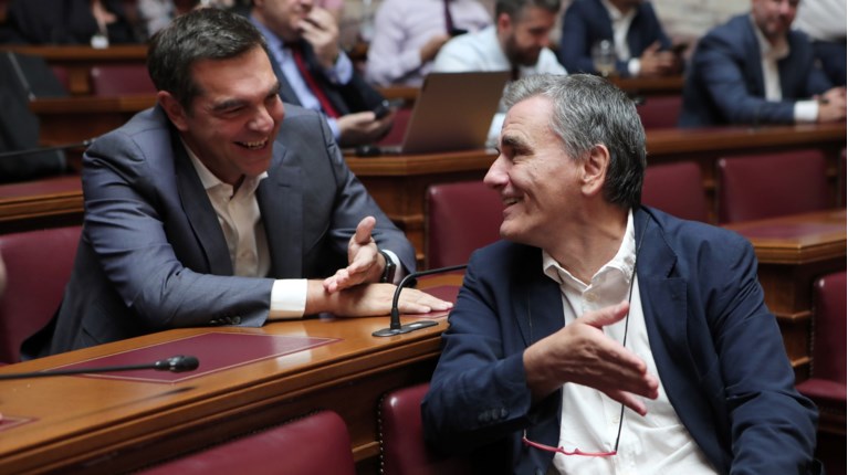 Τσίπρας Τσακαλώτος στη Βουλή