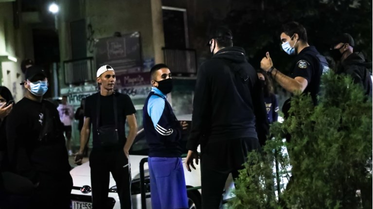Αστυνομία Πολίτες Πλατεία Βαρνάβα