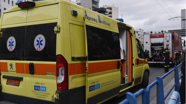 ασθενοφορο πυροσβεστικη