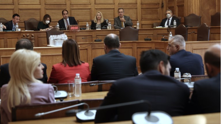 Εξεταστική για υποκλοπές