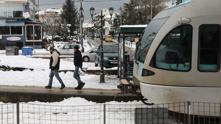 προαστιακός χιόνι