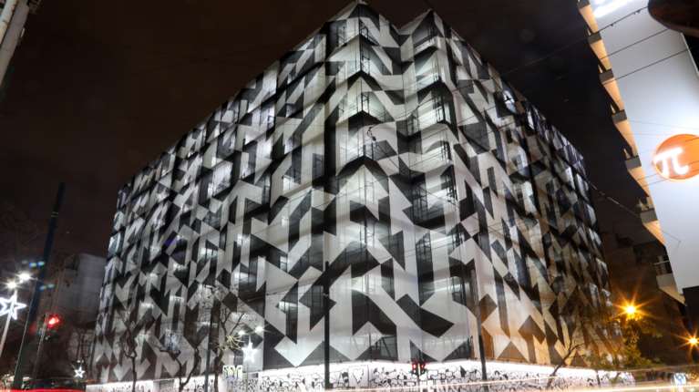 ΜΙΝΙΟΝ: Ανοίγει ξανά τον Απρίλιο το ιστορικό πολυκατάστημα - Η επιτυχία, η καταστροφή και η αναγέννηση