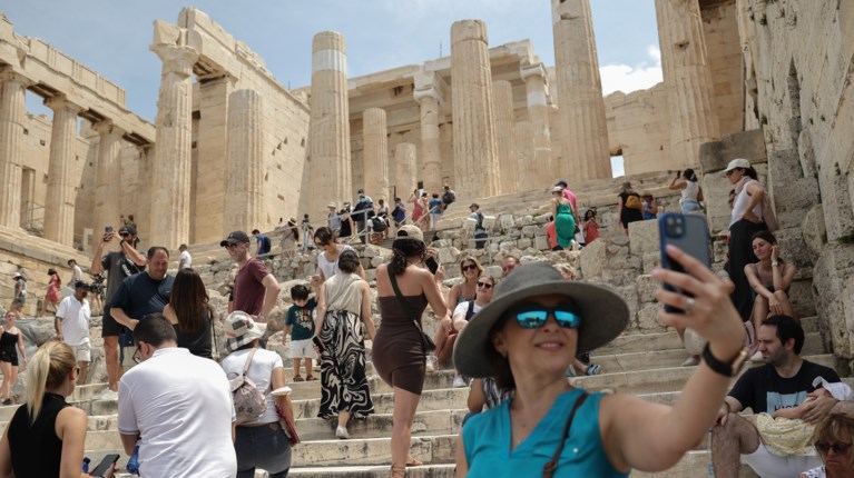 τουριστες