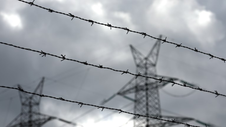 Κολώνες ΔΕΗ