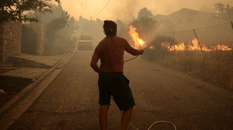 Φωτιά στην Πεντέλη