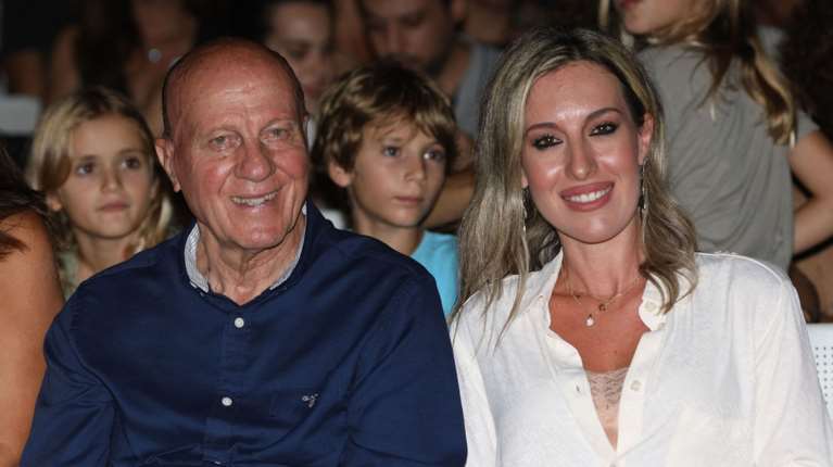 Μίμης Δομάζος: &quot;Θα έδινα χρόνια από τη δική μου ζωή για να ήσουν εδώ&quot; - Συγκινεί το μήνυμα της κόρης του, Πόπης