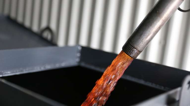 Ξεκινά σήμερα η διάθεση του πετρελαίου θέρμανσης: Από 1 ευρώ η τιμή ανά λίτρο - Τι αλλάζει για να λάβετε επιδότηση