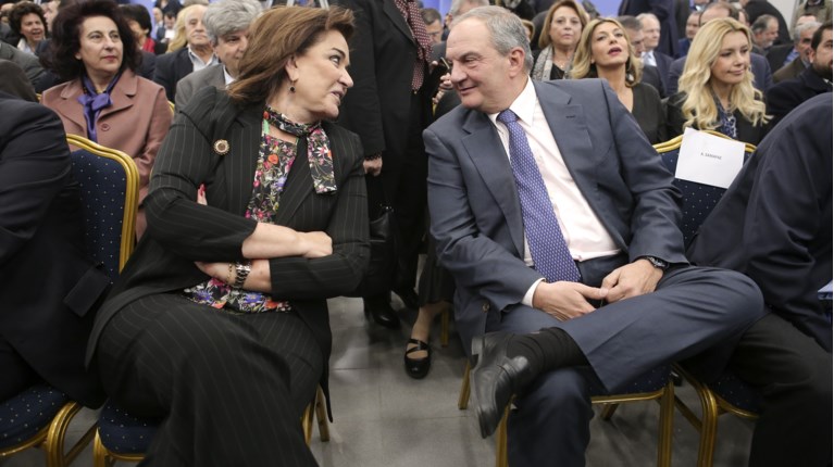 Μπακογιάννη - Καραμανλής