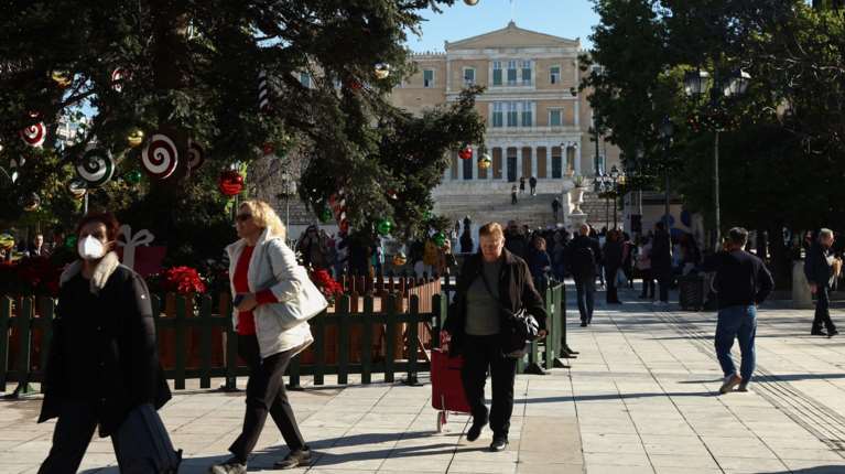 Πρόγνωση Κολυδά: Νέα εκτίμηση για τα Χριστούγεννα - Τι ισχύει με θερμοκρασία και βροχοπτώσεις