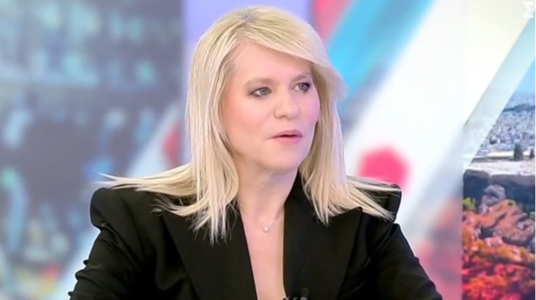 Θεοδώρα Τζάκρη