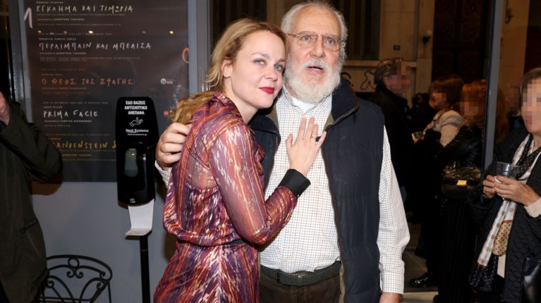 ΛΕΝΑ ΠΑΠΑΛΗΓΟΥΡΑ