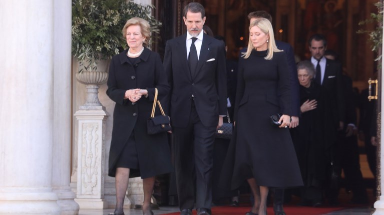ΑΝΝΑ ΜΑΡΙΑ ΠΑΥΛΟΣ ΜΑΡΙ ΣΑΝΤΑΛ